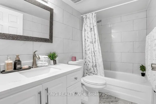 Additional image 30 of 3380 Eglinton Ave Unit 1412