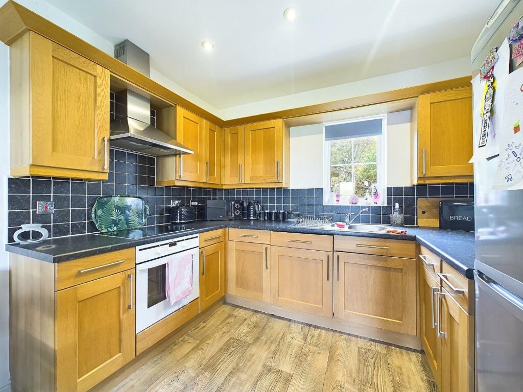 Additional image 5 of Agincourt Drive, Gilstead