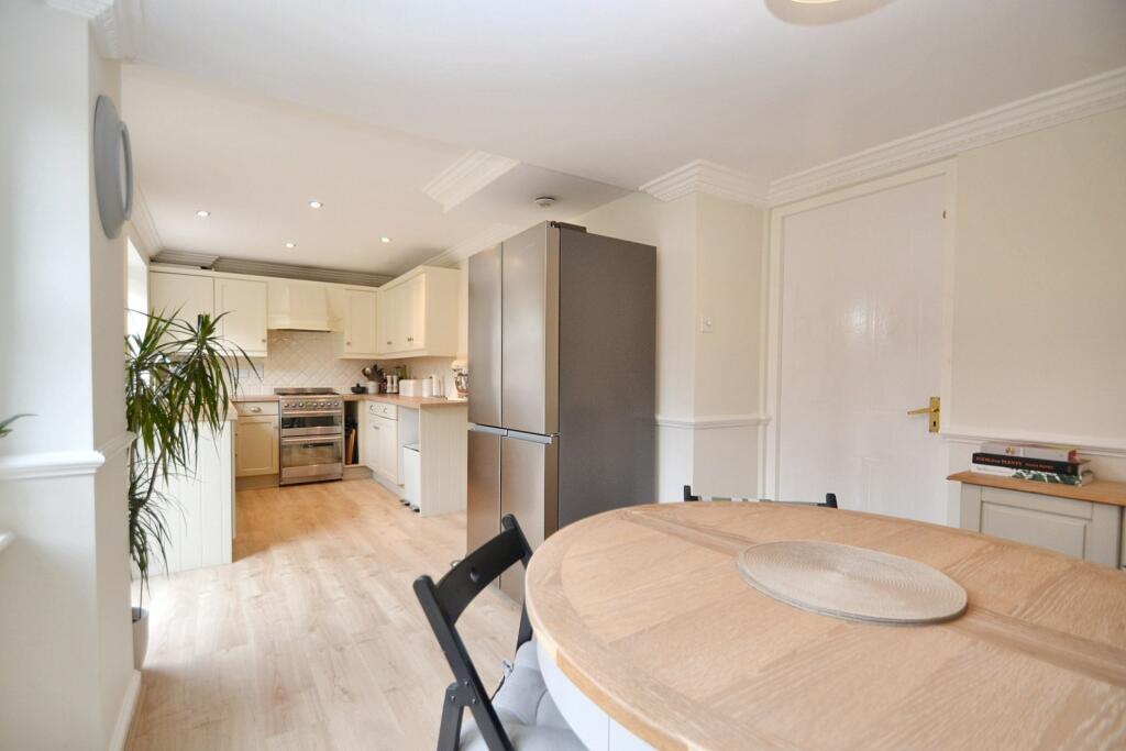 Additional image 17 of Broadstone