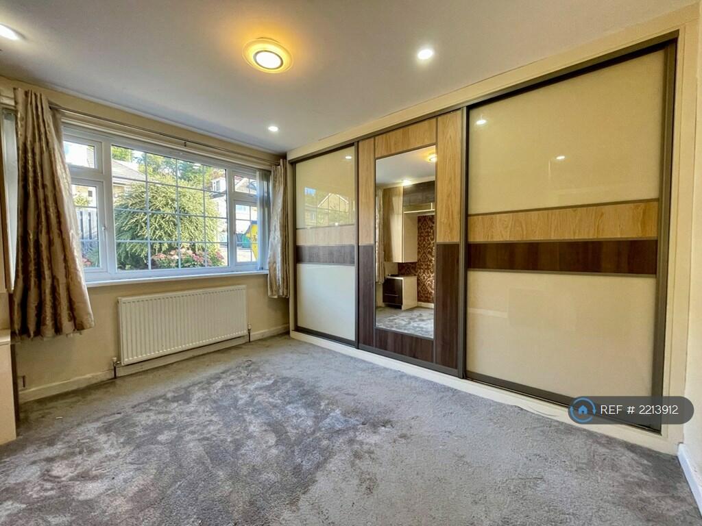 Additional image 15 of Hazel Walk, Bradford, BD9