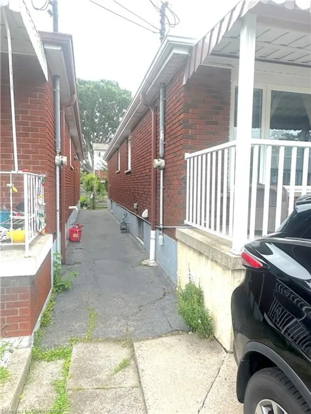 Additional image 3 of 70 Ellis Ave