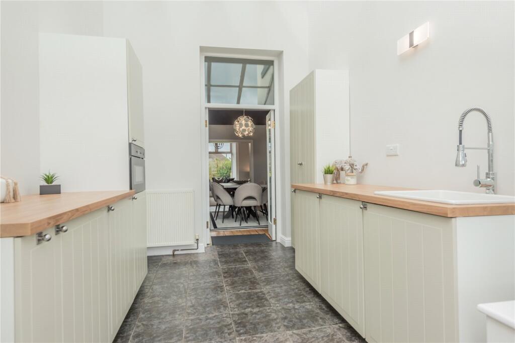 Additional image 9 of West View, Birkenshaw, Bradford, West Yorkshire, BD11