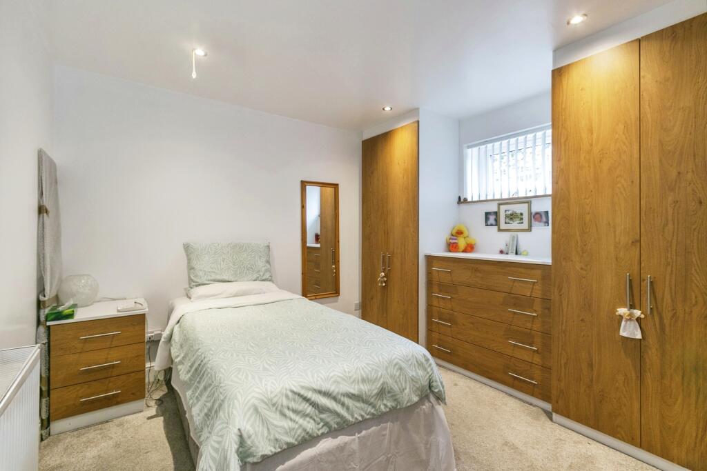 Additional image 20 of Evering Avenue, Poole, BH12