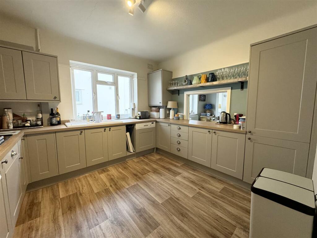 Additional image 6 of Banks Road, Sandbanks