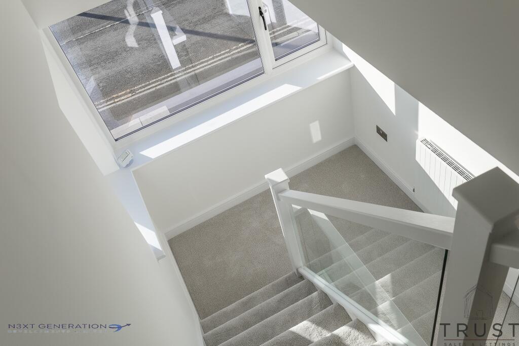 Additional image 57 of Hillside View, Drighlington