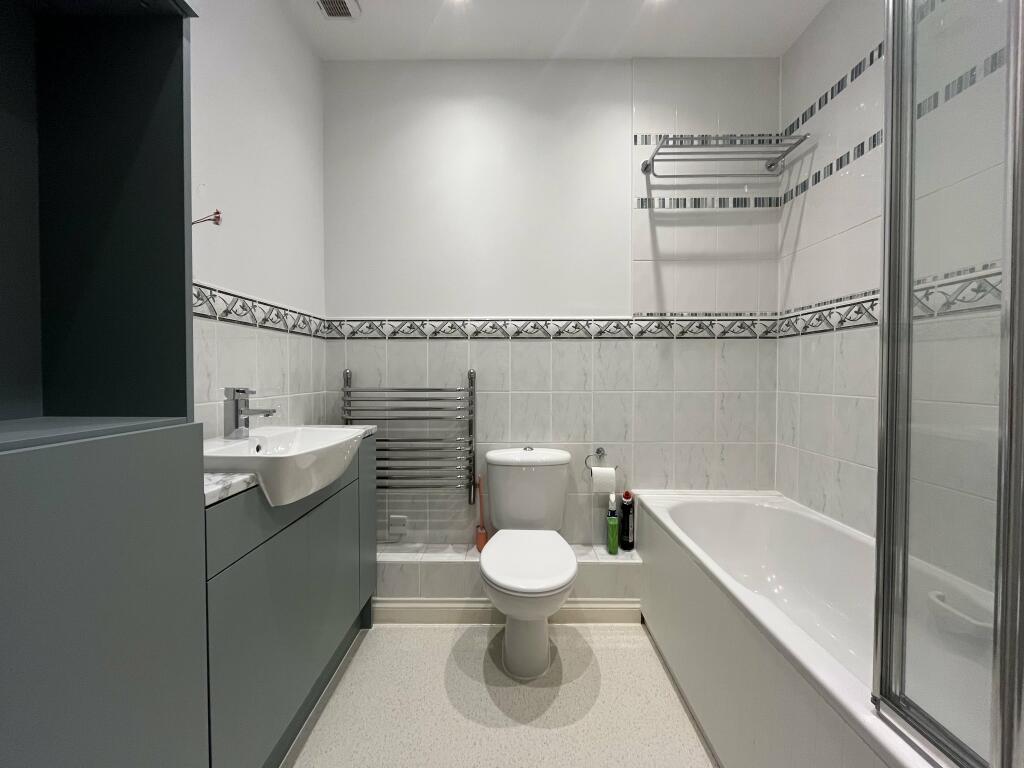 Additional image 7 of Knyveton Road, Bournemouth,