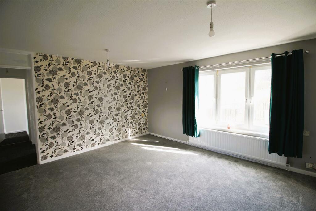 Additional image 9 of Wenborough Lane, Bradford