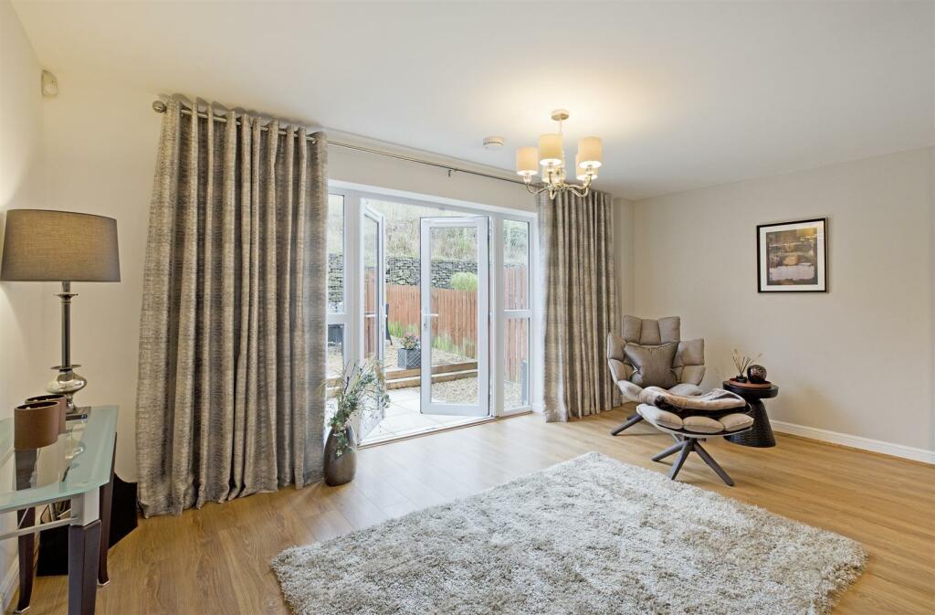 Additional image 2 of Hawthorn Close, Keighley
