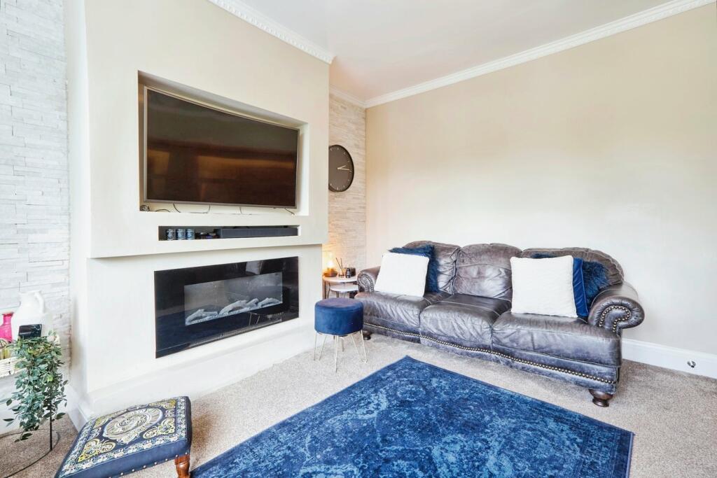 Additional image 2 of Moore Avenue, Bradford, BD7