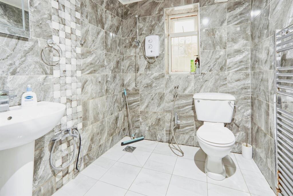 Additional image 9 of Silverhill Drive, Bradford