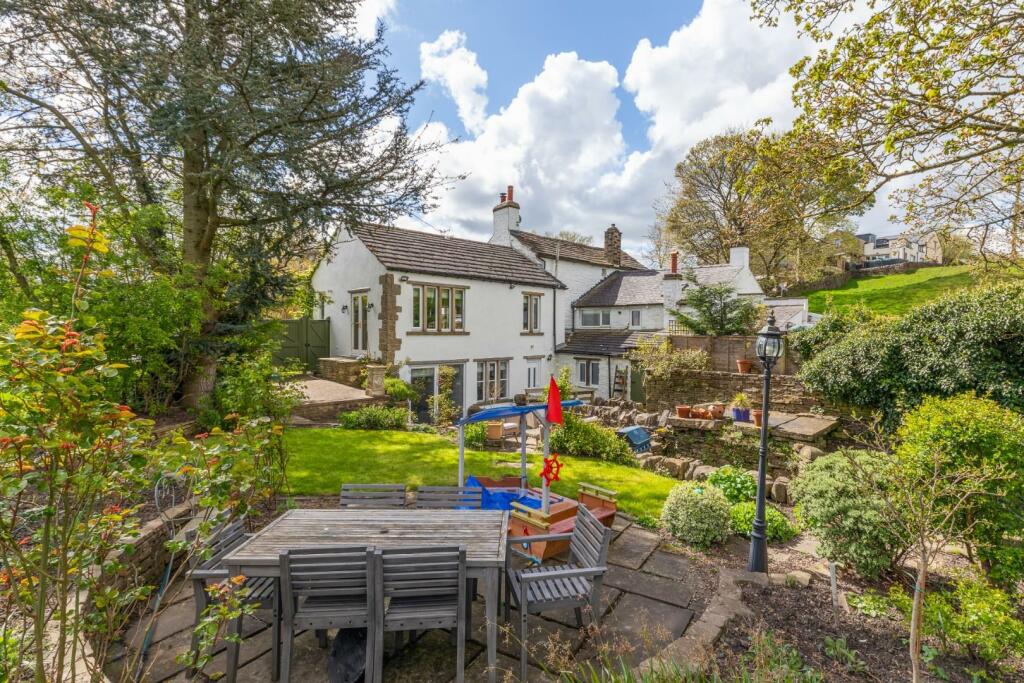 Additional image 33 of The Green, Eldwick, Bingley