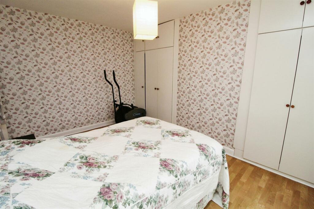 Additional image 9 of Southfield Road, Bradford, BD5 9DX