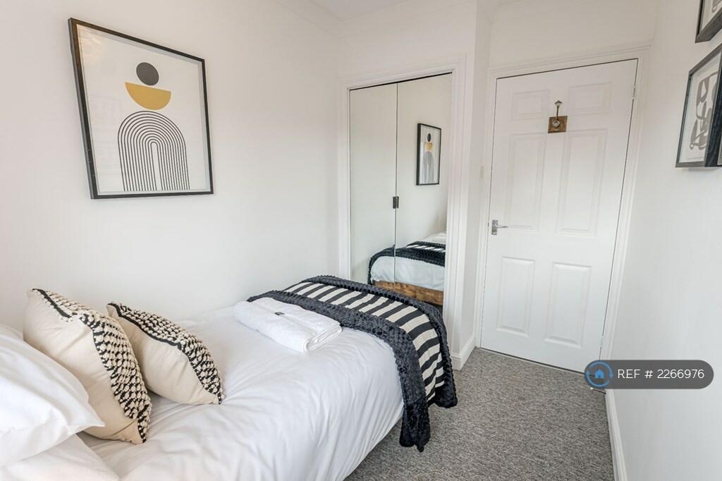 Additional image 13 of Catalina Drive, Poole, BH15