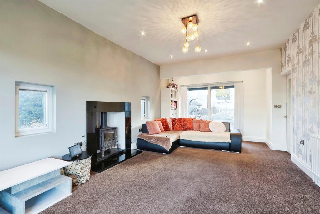 Additional image 4 of Duchy Avenue, Bradford