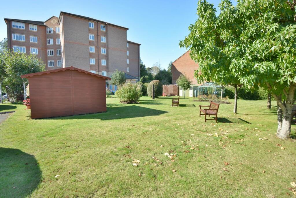 Additional image 23 of 37 Lindsay Road, Poole, BH13