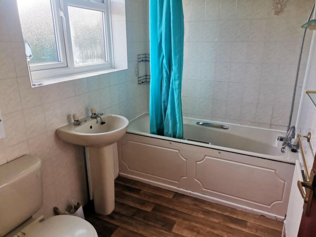 Additional image 13 of 6 bedroom Detached House in Talbot Village