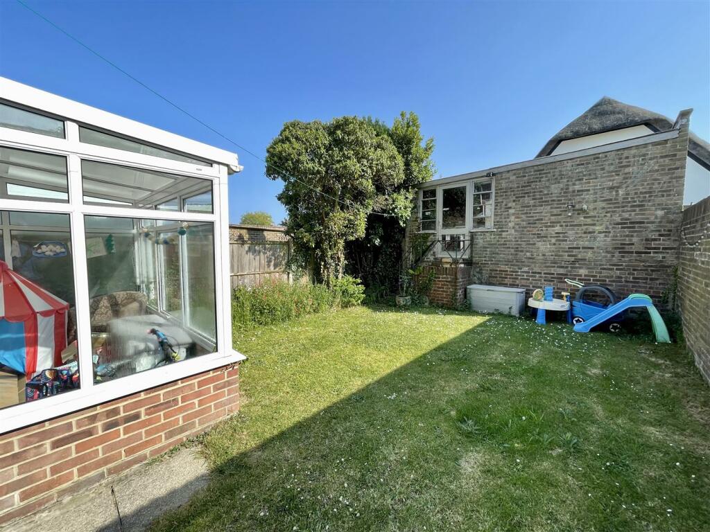Additional image 13 of Hannams Close, Lytchett Matravers