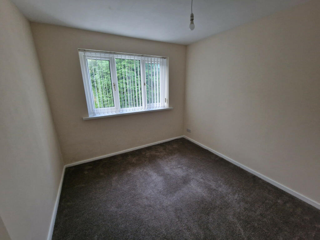 Additional image 16 of Highlands Grove, Bradford, West Yorkshire, BD7