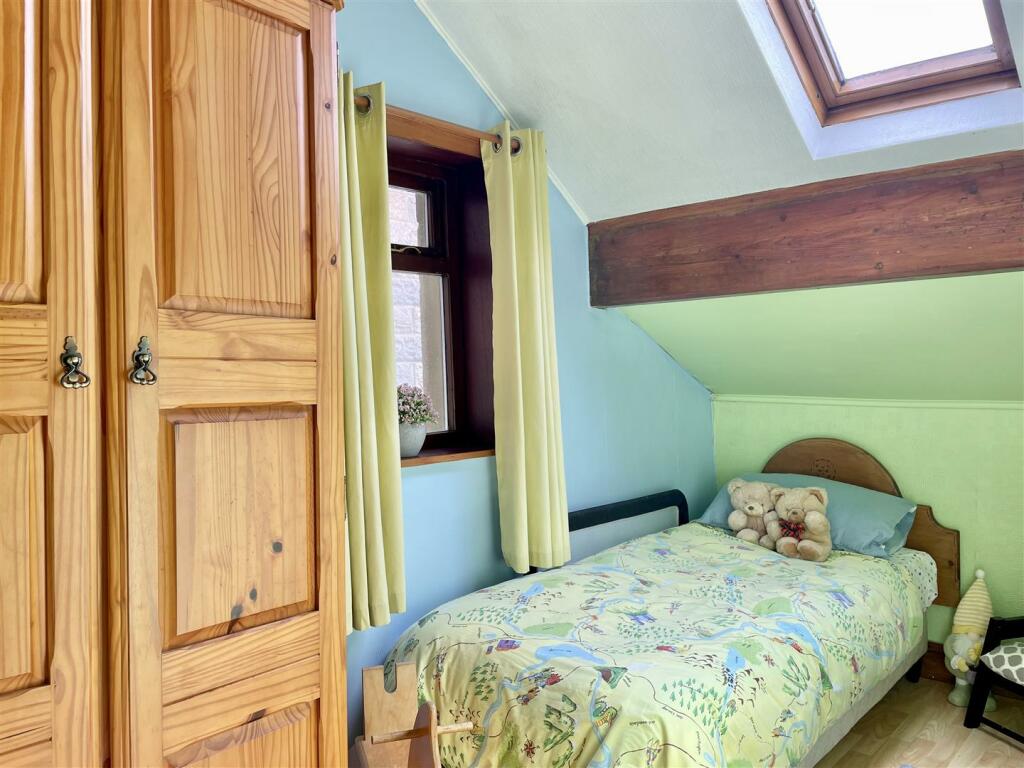 Additional image 21 of 3 Thorngate, Thornton, Bradford