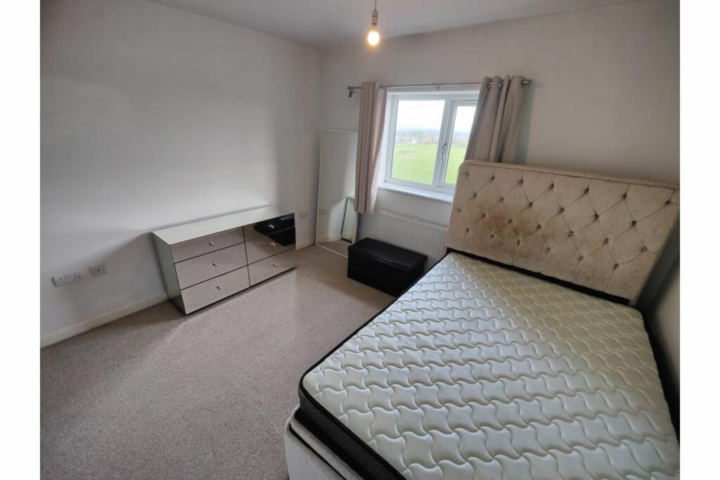 Additional image 14 of Booth Holme Close, Bradford, BD4