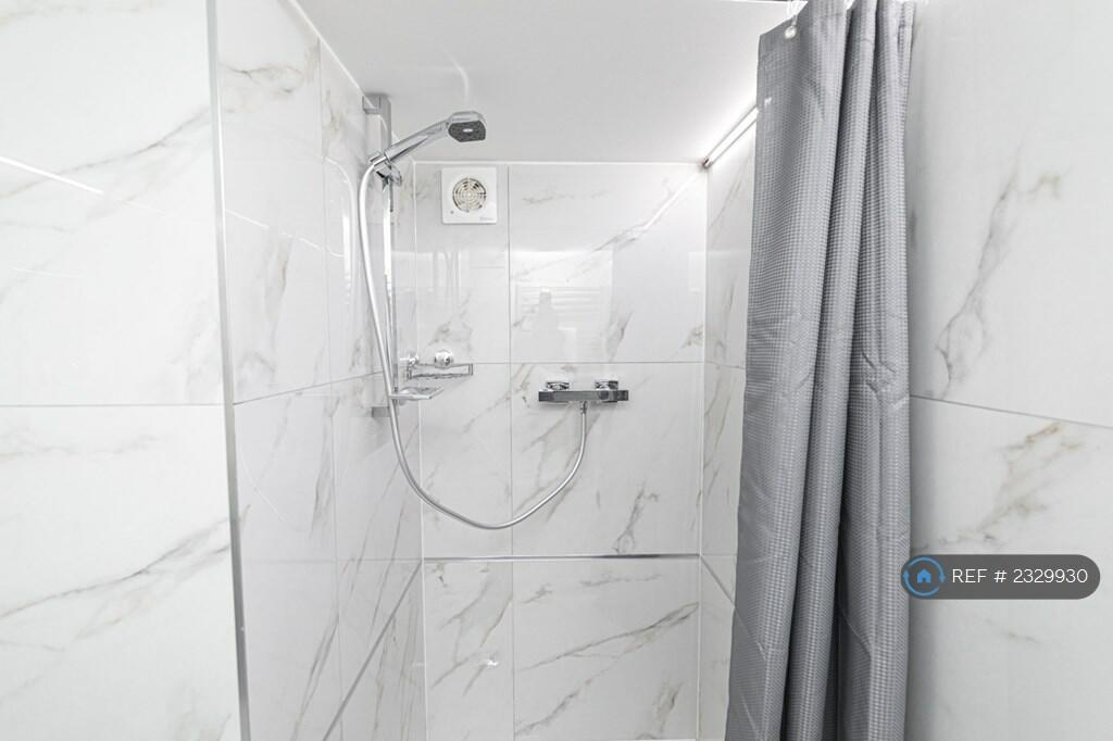 Additional image 15 of Approach Road, Poole, BH14