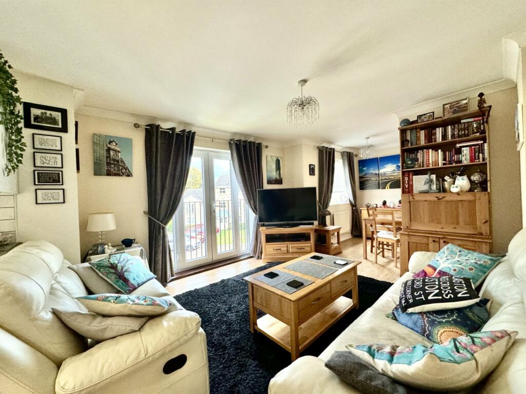 Additional image 2 of Fearnley Croft, Gomersal, BD19