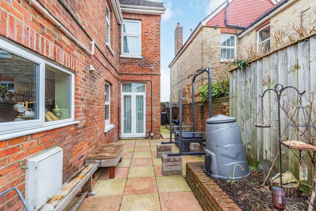 Additional image 30 of Wimborne Road, Poole, BH15