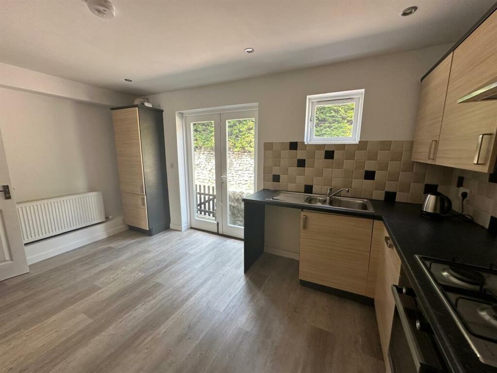 Additional image 6 of St. Johns Close, Silsden