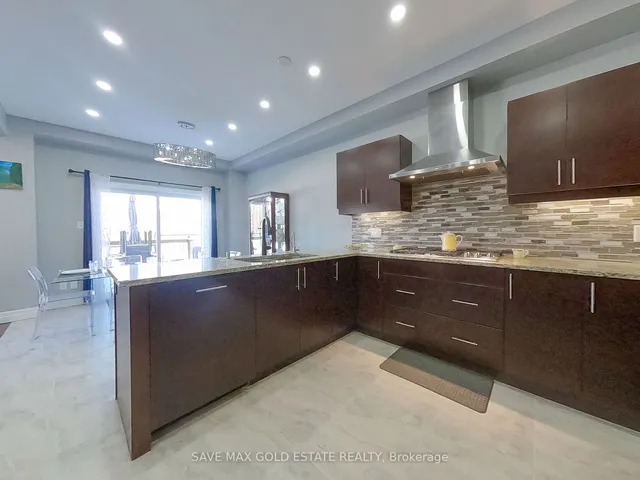 Additional image 12 of 51 Newcastle Crt