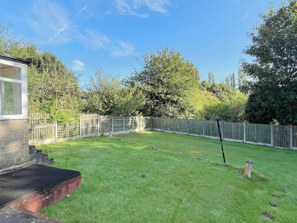 Additional image 17 of Dean Close, Bradford, BD8