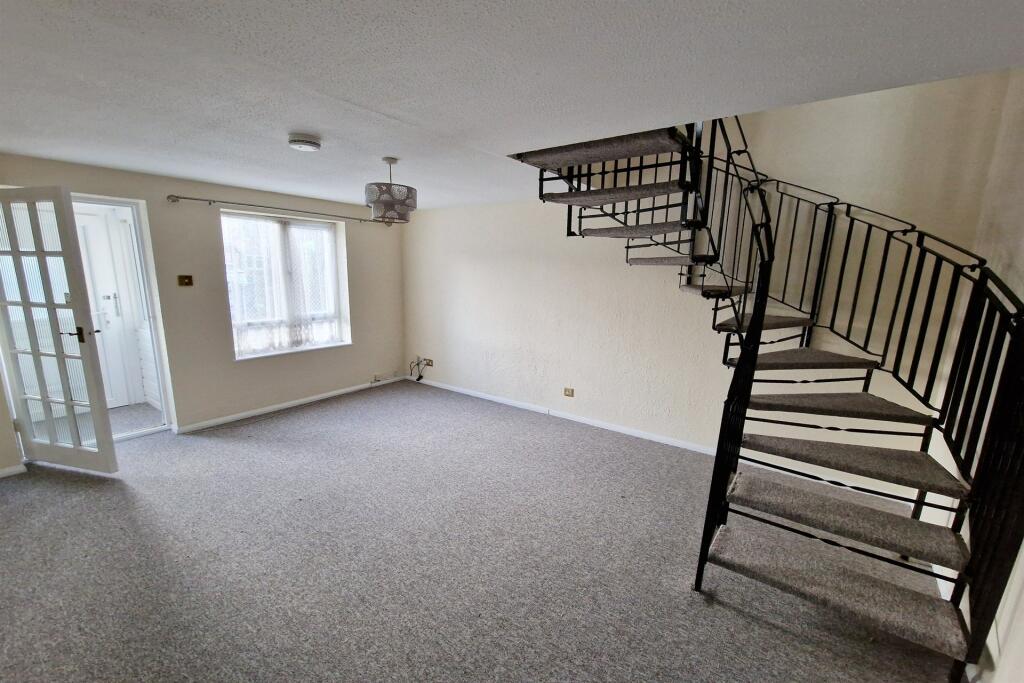 Additional image 5 of Canford Heath