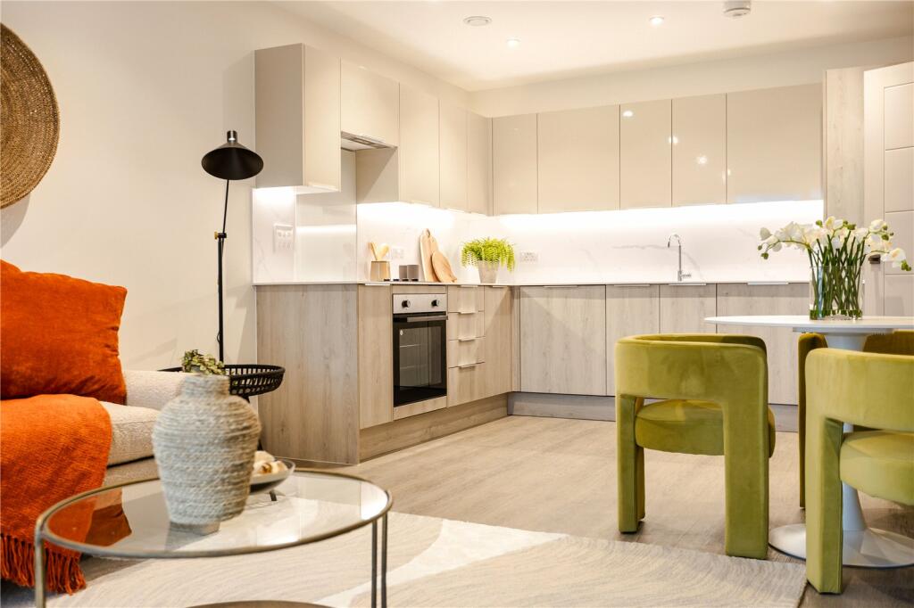 Additional image 7 of 56 Vespasian, East Quay Road, Poole, Dorset, BH15