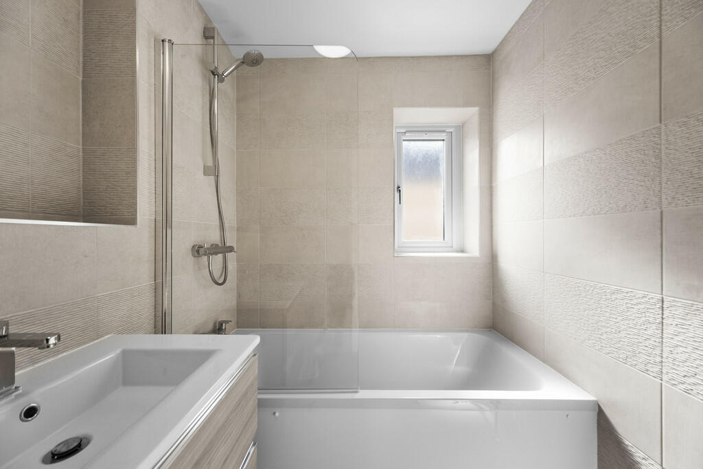 Additional image 6 of The Hampshire, Dreslintone Close, Drighlington