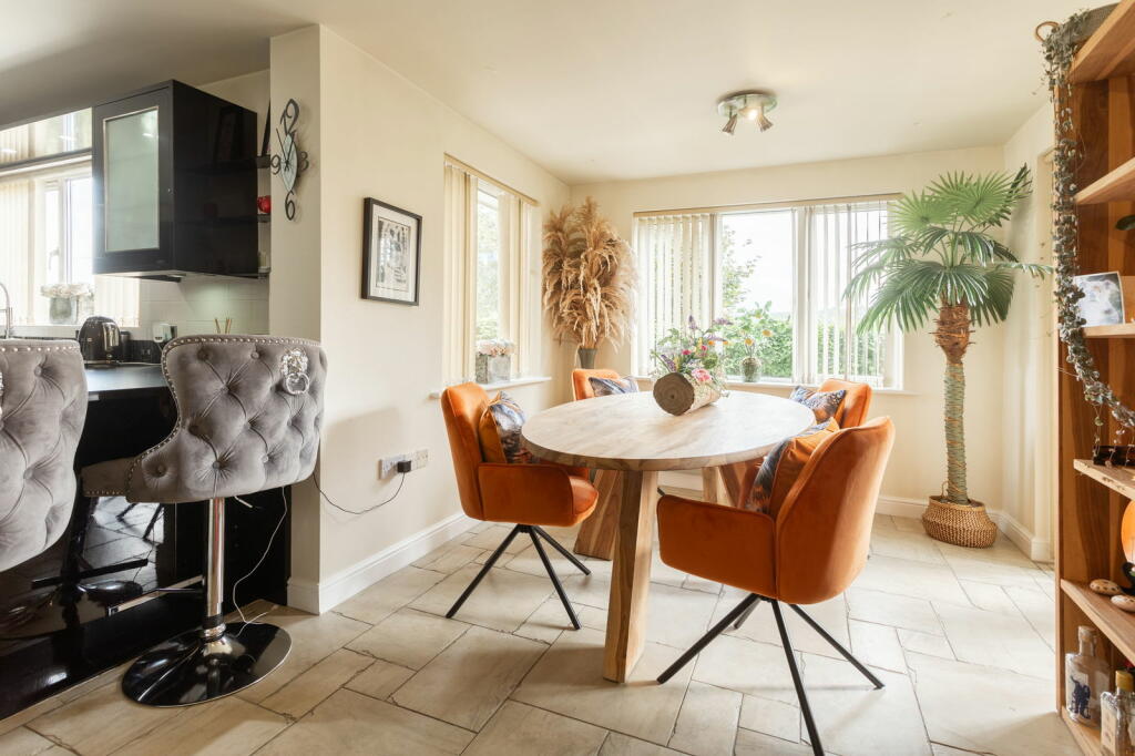 Additional image 5 of Overland Crescent, Bradford, BD10 9TG