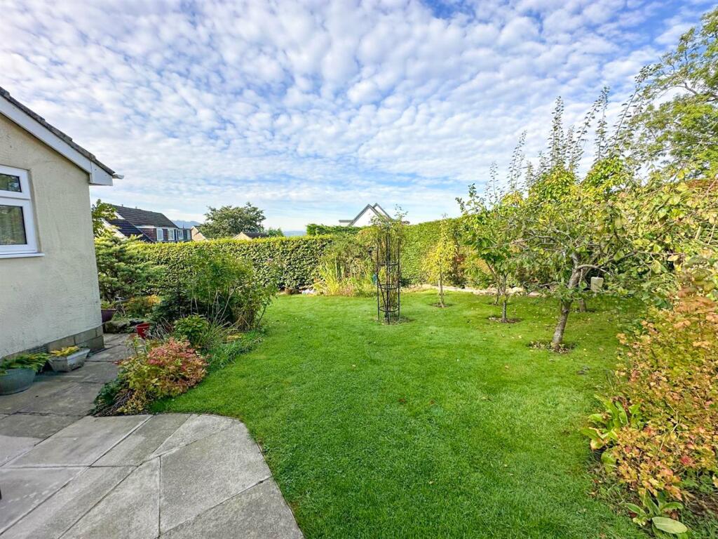 Additional image 25 of Heber Close, Silsden