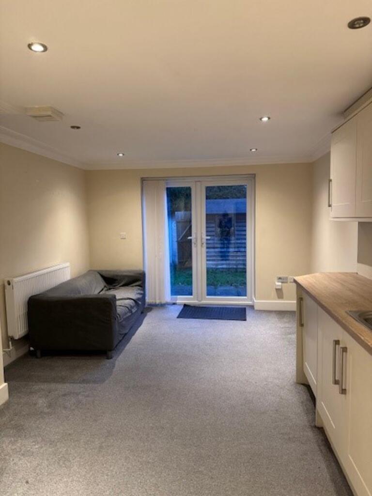 Additional image 19 of 2/3 Bedroom Flat - Cavendish Road £1700 pcm - Students & Sharers welcome - Available NOW!