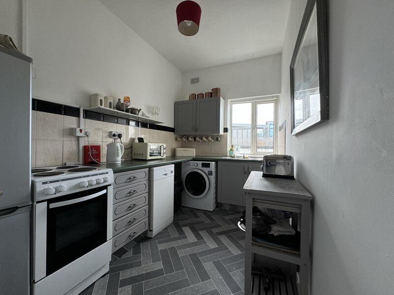 Additional image 20 of Sandbanks Peninsula - TWO 3&4 BEDROOM APARTMENTS OVER FREEHOLD COMMERCIAL