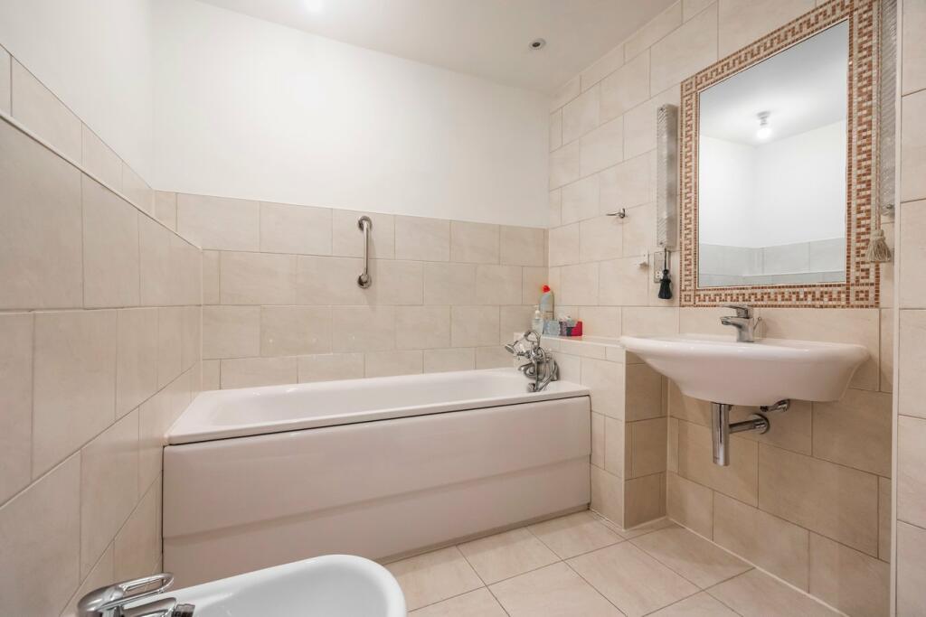 Additional image 19 of The Quay, Poole, BH15