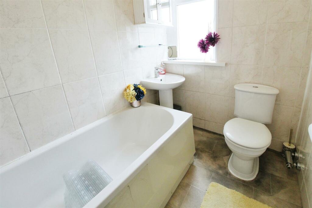 Additional image 9 of Carr Bottom Avenue, Bradford, BD5 9BE