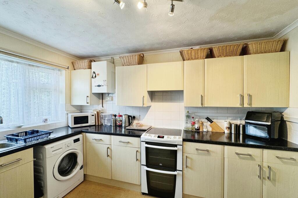 Additional image 6 of Culliford Crescent, Poole, Dorset, BH17