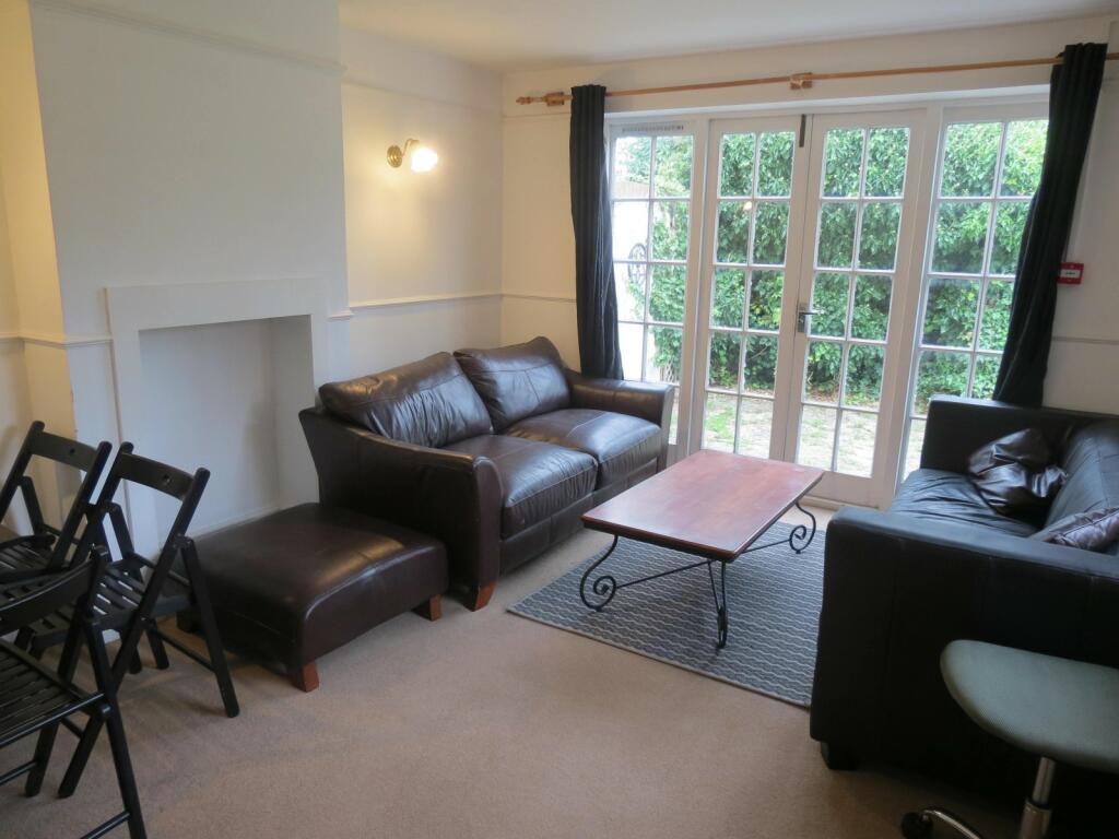 Additional image 2 of 5 bedroom Detached House in Ensbury Park
