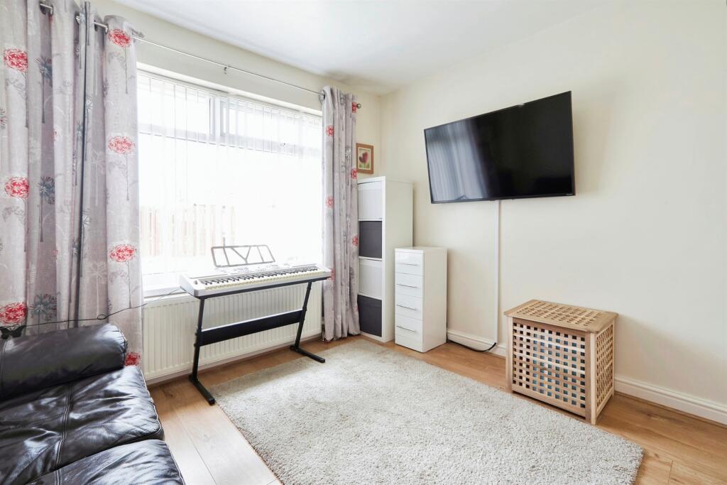 Additional image 12 of Tyersal Close, Bradford