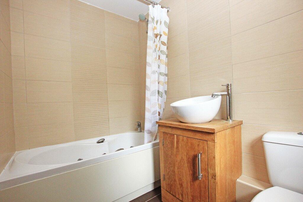 Additional image 14 of 8 Tarn Moor Crescent, Skipton, BD23 1LT