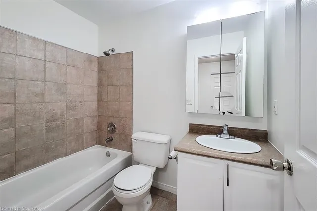 Additional image 30 of 482 Berkindale Dr