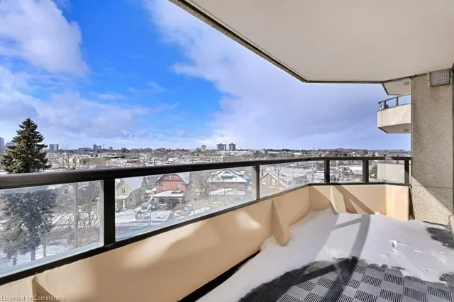 Additional image 16 of 2 Lancaster St Unit 402