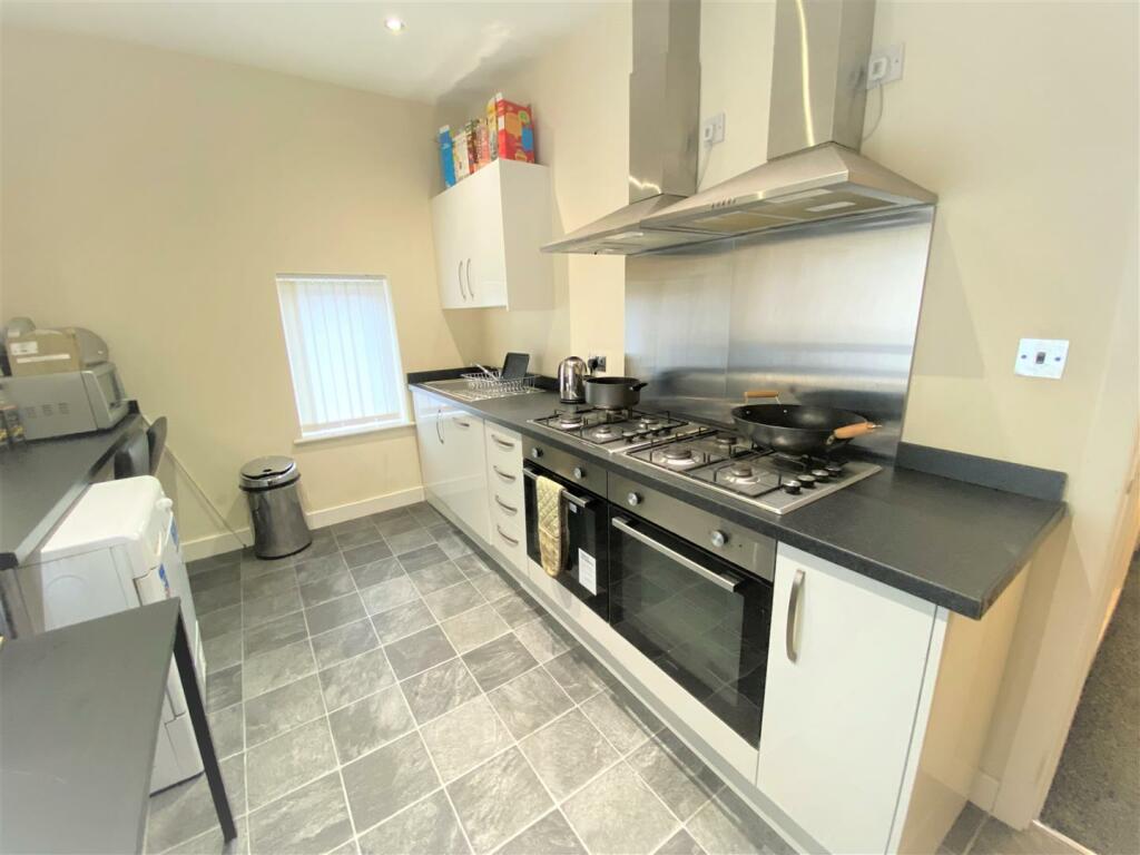 Additional image 7 of Gas House Yard, Oakenshaw, Bradford