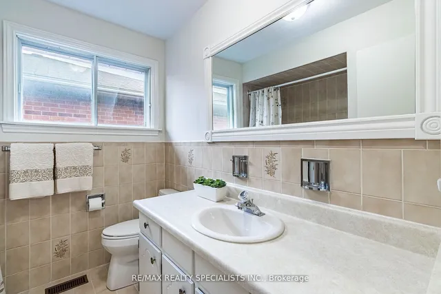 Additional image 34 of 96 Nipissing Cres