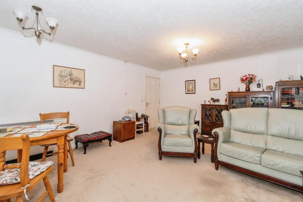 Additional image 4 of Beech Street, Bingley