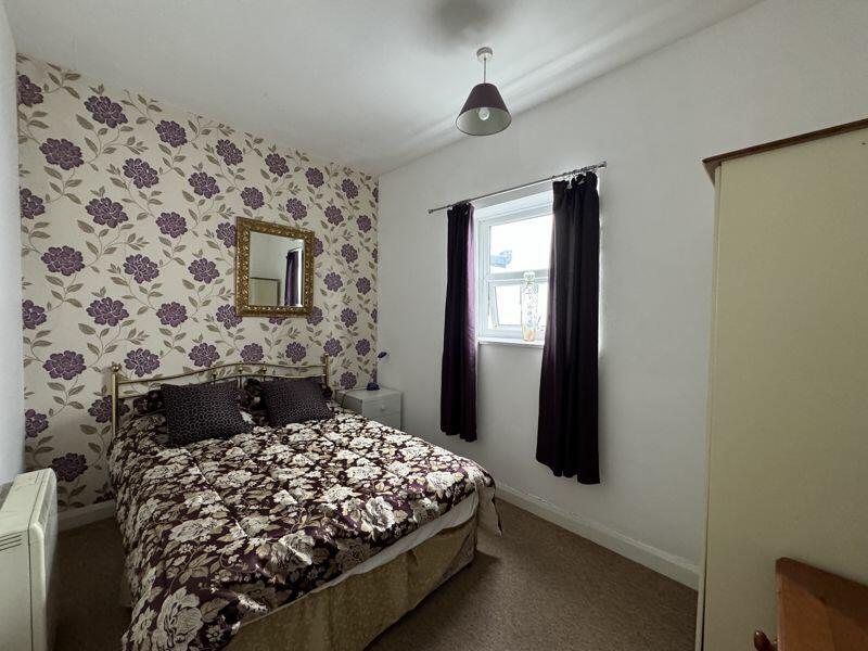 Additional image 21 of Sandbanks Peninsula - TWO 3&4 BEDROOM APARTMENTS OVER FREEHOLD COMMERCIAL