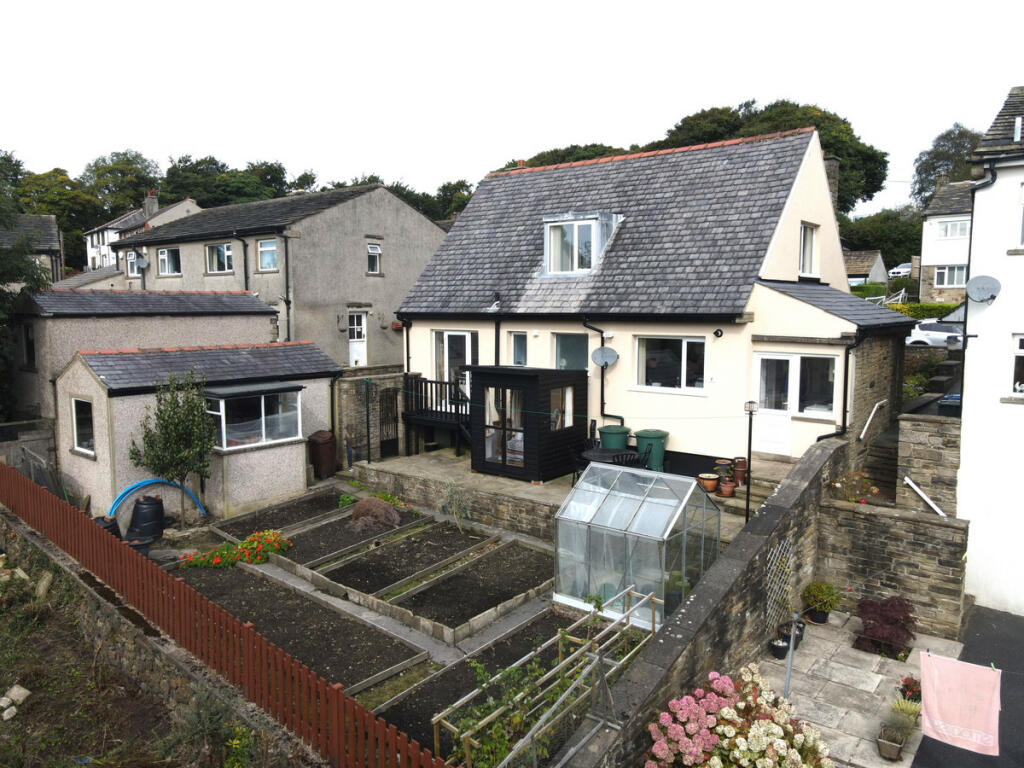 Additional image 34 of Moorfield Drive, Oakworth, BD22